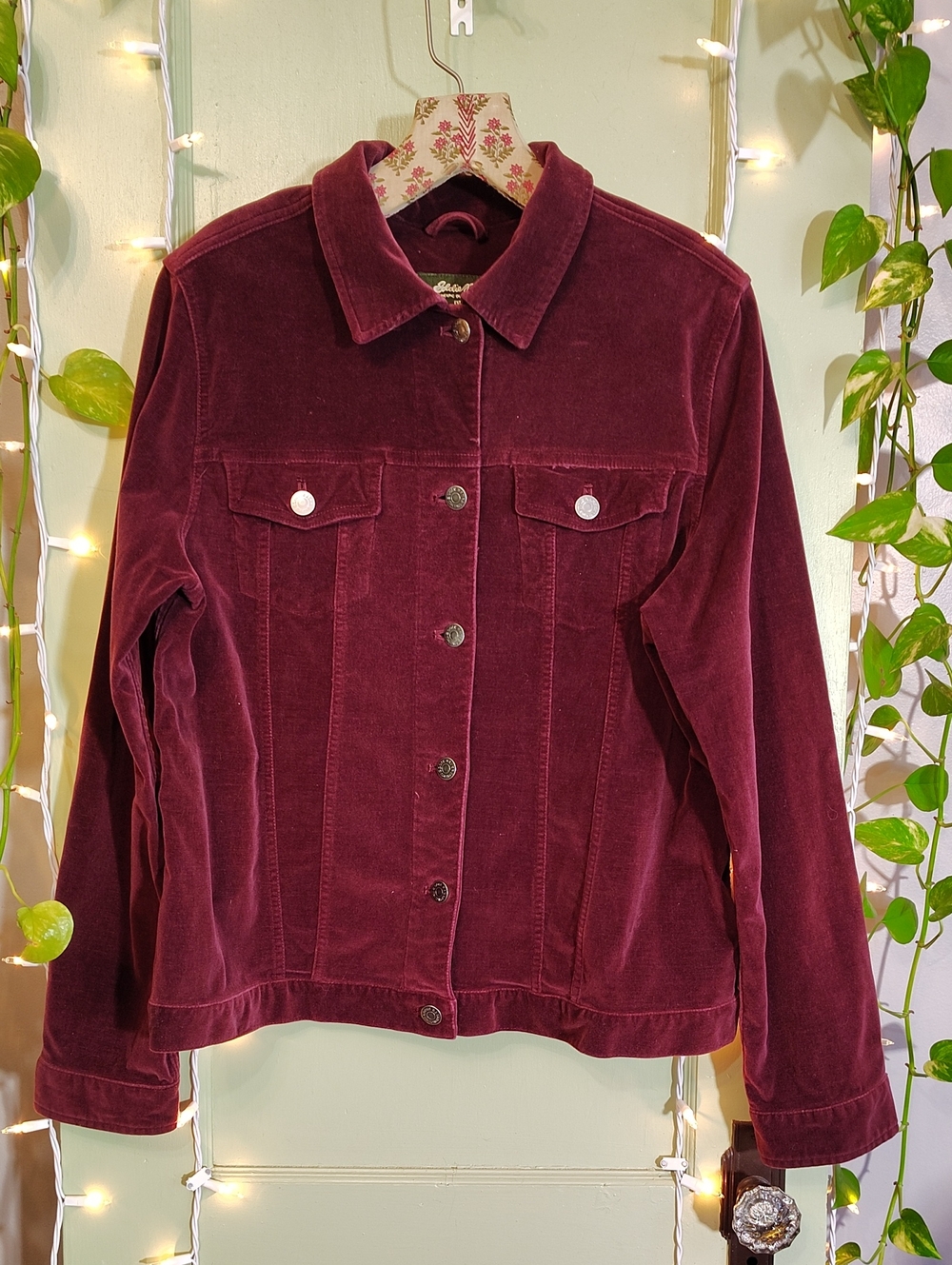 Women's Eddie Bauer Velvet Merlot Cabernet Burgundy Button Up Jacket L